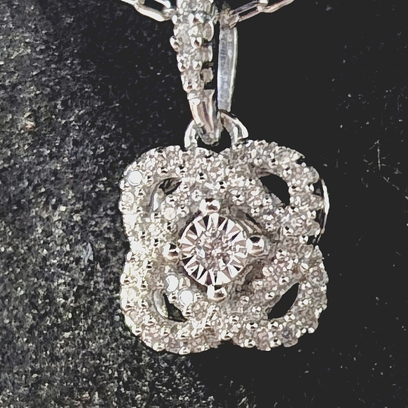 Center of me diamond necklace - Picture 2 of 10